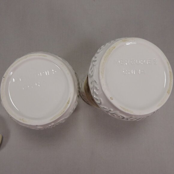 Mercuries China Christmas Cream Creamer Lidded Sugar Bowl Set Holiday Ornaments - Picture 8 of 11